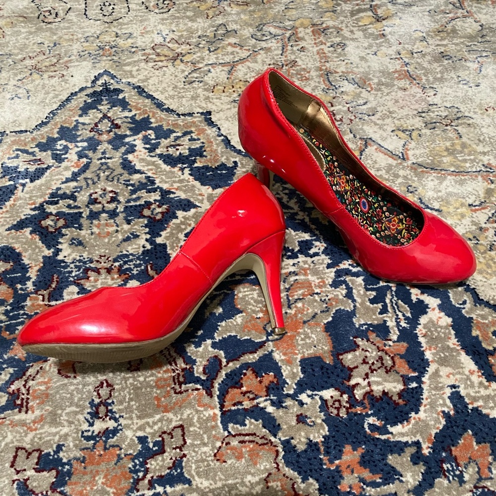 Steve Madden Bright Red Heels